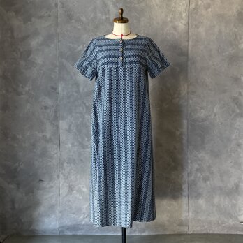 ワンピース 浴衣をリメイク 鎖文様　one0003 / 着物 着物リメイク kimono