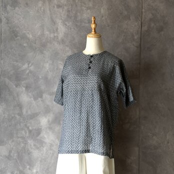 ブラウス 浴衣をリメイク 波文様　b0002 / 古布 着物 着物リメイク kimono