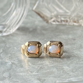 YA248-【 AVON 】エイボン・ヴィンテージイヤリング 1970-80's Faux Opal Gold Tone