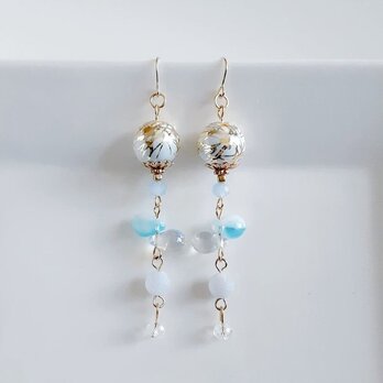 和を感じる☆唐草ビーズとしずくビーズのスカイブルー色のロングピアス