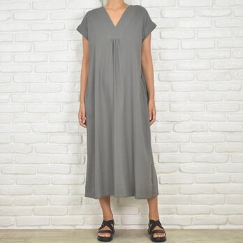 新色追加　暑い夏にぴったり！涼しげなリネン素材のシンプルなVネックワンピース　グレー　大きいサイズあり