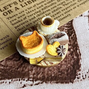 151 ＊ネコさんのチーズケーキセット＊　ミニチュアスイーツ　ねんどろいど  フェイクフード　食品サンプル　YUMEmini