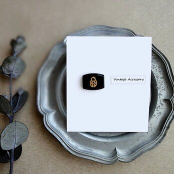【片耳販売】Ear Accessory 耳飾り■ ヴィンテージグラス ■ 南京錠のインタリオ　ブラック