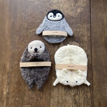 羊毛フェルトで作った動物コースター ラッコ