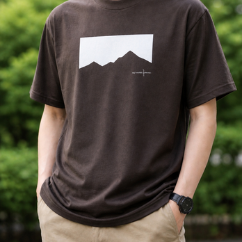 山が好き自然が好き　「mountain」シンプルTシャツ