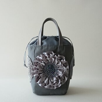kinchaku ribbon flower mini tote [gray]