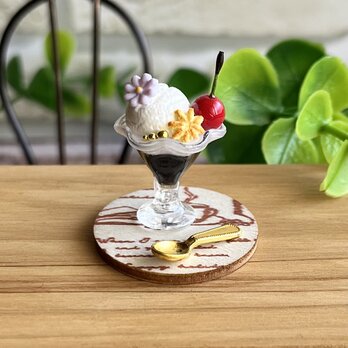 297 ＊コーヒーゼリー　アイス乗せ＊　ミニチュアスイーツ　粘土　ドールハウス　フェイクフード　シルバニア　YUMEmini