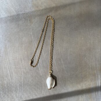 Vintage USA retro natural shell charm necklace