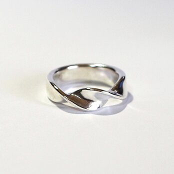 Twist Ring