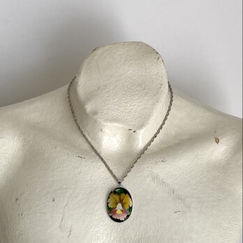 Vintage retro botanical flower multicolor enamel necklace