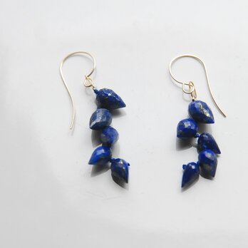 蕾ドロップフローライトのピアス　１４kgf