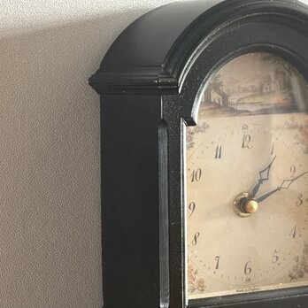 英国の古い高貴な置き時計　