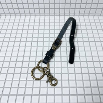 栃木レザーヌメマルチストラップ　黒　携帯ストラップ　iPhoneストラップ　キーリング　バックチャーム