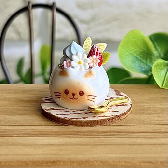 320 ＊ネコさんのラムネソフト＊　ミニチュアスイーツ　オブジェ　粘土　ドールハウス　フェイクフード　YUMEmini