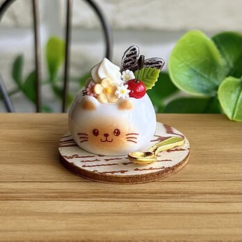 321 ＊ネコさんのソフトクリーム＊　ミニチュアスイーツ　粘土　ドールハウス　フェイクフード　ねんどろいど  YUMEmini