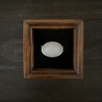White jadeのRing