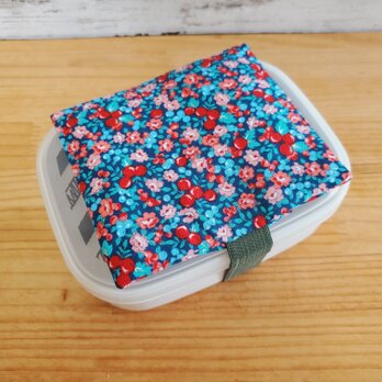 お弁当に！保冷剤ケース付きお弁当箱ゴムバンド ランチベルト  小花柄