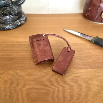 【キャンプ】ミニストロップ　イタリアンレザー製のコンパクトな革砥（専用スリーブ付き）