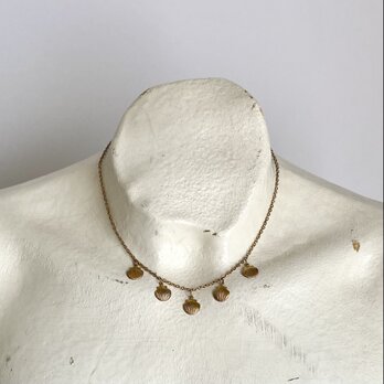 Vintage 70s-80s retro gold tone shell necklace