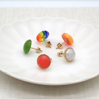《５色から選べる》カボションスタッドピアス