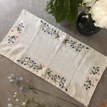 テーブルクロス ハンドメイド・アンティーク・ヴィンテージ作品一覧