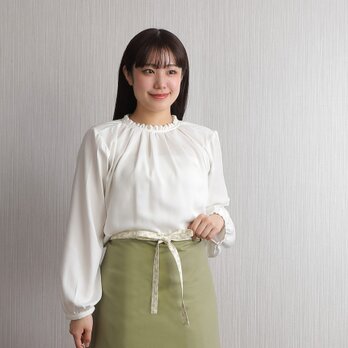 ソムリエエプロン【Michelle Machoto】 花柄 リネン 刺繍 おしゃれ 紐花柄 イワツメクサ柄 D-0603-2