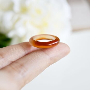 一点もの 天然アゲートリング 蜜飴カラーの艶めき 飴色ブラウンくり抜きリング ピンキーリング 指輪 瑪瑙リング 9号