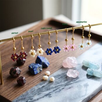 選べる天然石のフラワーピアス ラピスラズリ ピンクトパーズ アクアマリン ガーネット サージカルステンレス 花ピアス