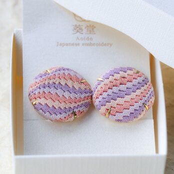ながれふじ｜藤色の絽ざしイヤリング 2.7cm 国産絹糸 手刺繍 和モダン