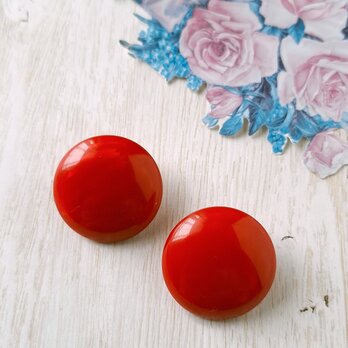 pearly red plastic round ヴィンテージイヤリング
