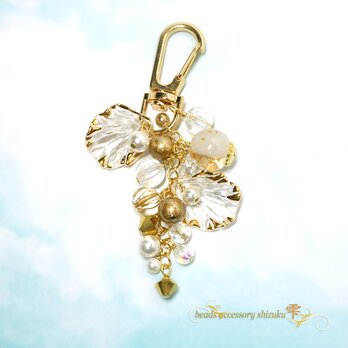 金彩花のキーホルダー