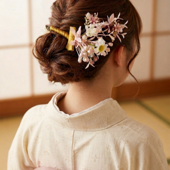 野の花の花束を纏う 髪飾りセット「デージー」｜コーム・Uピン