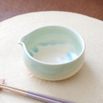 水色硝子のかけ分け片口碗