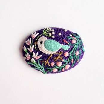 ことりと草花の刺繍ブローチ(botanical）#489