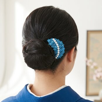 【 ヘアコーム 】 露草色｜浴衣・夏着物に 涼やかな水色のつまみ細工髪飾り