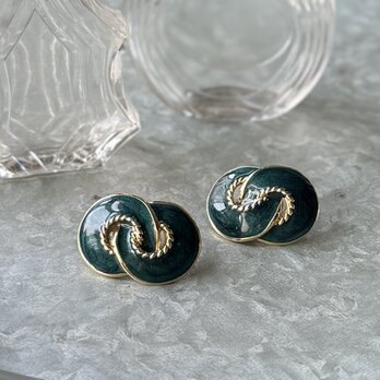 P798-ヴィンテージピアス U.S.A. 1980's Green Enamel & Twist Rope