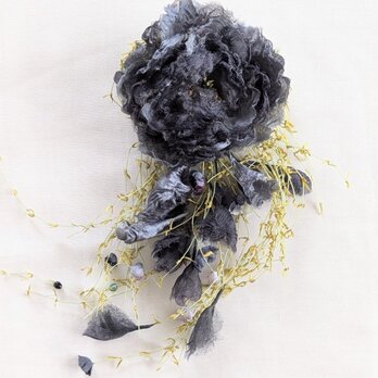 布花コサージュ ハンドメイド・アンティーク・ヴィンテージ作品一覧