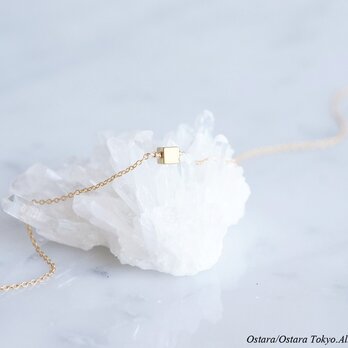 【14KGF】Necklace,Tiny Gemstone Gold Hematite dice