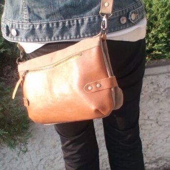 SOLD１０号パラフィンハンプと革のWフェイスショルダーバッグ