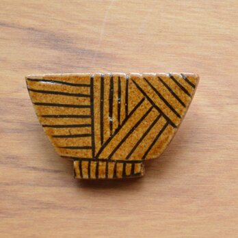 陶器ブローチ お茶碗モチーフ