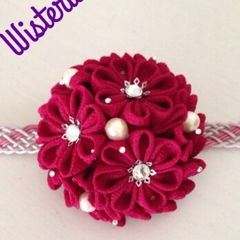 個性派つまみ細工・大輪の帯留・紅