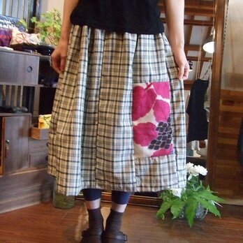 着物リメイクスカート☆カジュアル格子織りの紬着物で紫陽花パッチ♪の画像