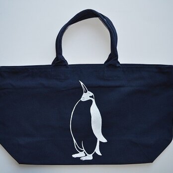 ペンギントートバッグ、ネイビー、送料無料、収納力抜群の画像