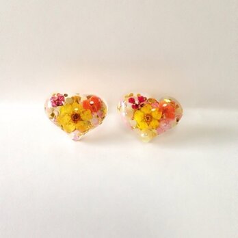 ☆送料無料☆小粒ハートピアス