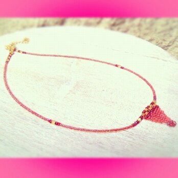 Strawberry red chokerの画像