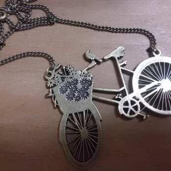 自転車ネックレスの画像