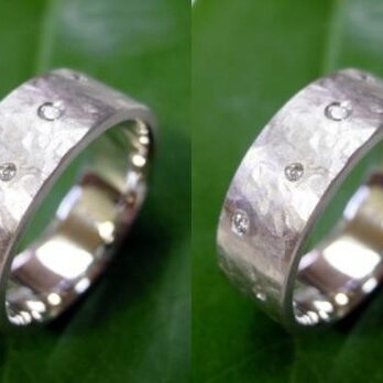 結婚指輪☆プラチナ製　ダイヤ・超幅広・超極太（打ち出し・鎚目）の画像