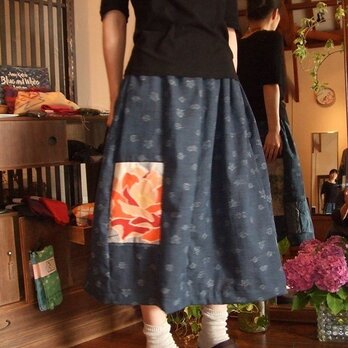 値下げサラサラ夏紬着物リメイクスカート☆銘仙をパッチして♪の画像