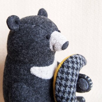 ツキノワグマくんと三日月