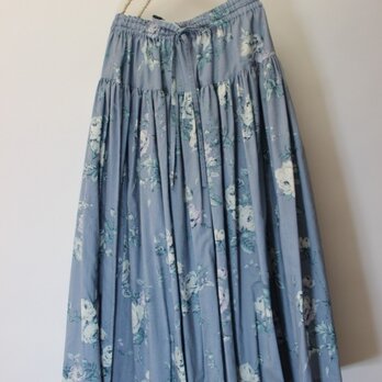 ウエストゴムのギャザースカート（ブルー）